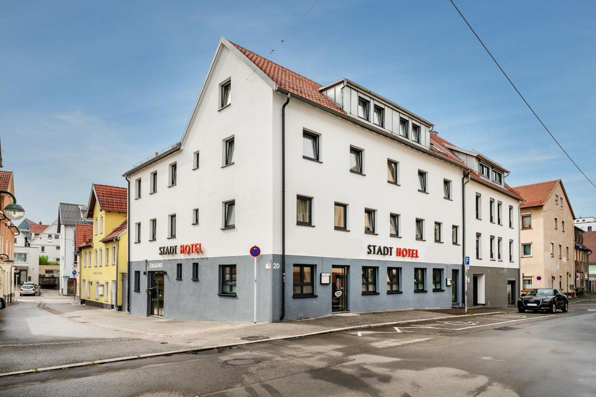 Stadthotel Reutlingen Bagian luar foto