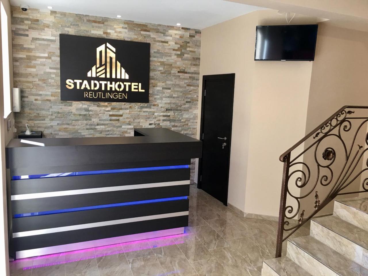 Stadthotel Reutlingen Bagian luar foto