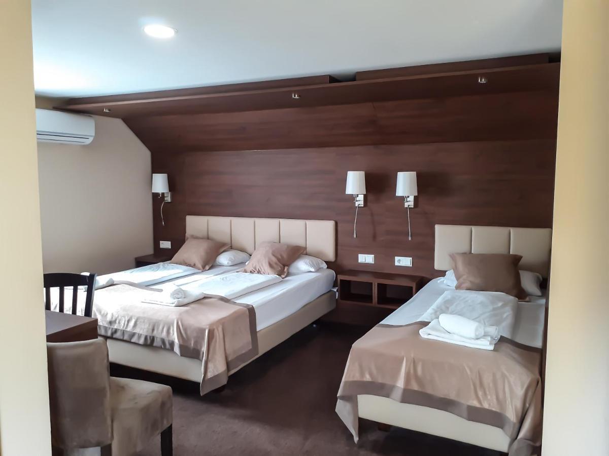 Stadthotel Reutlingen Bagian luar foto